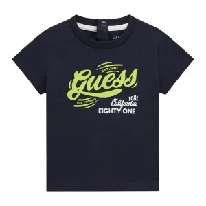 Тъмно синя памучна тениска за бебе момче с електрикав надпис Guess