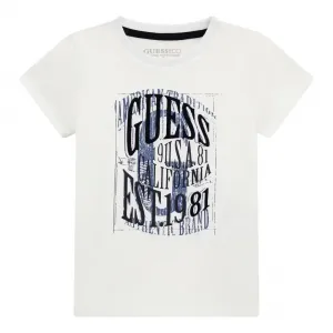 Бяла памучна тениска за мини момче с контрастни надписи в черно и синьо Guess