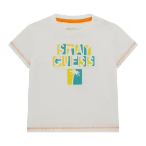 Бяла тениска с жълто-тюркоазен надпис Stay Guess за бебе момче 