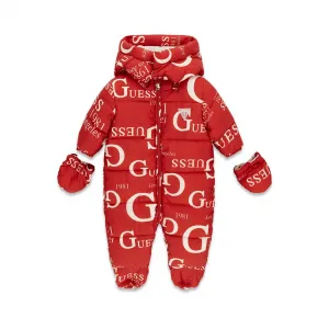 Бебешки зимен космонавт GUESS с лога, качулка и ръкавички в огненочервен цвят
