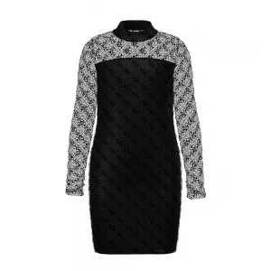 Комбинирана рокля за момиче в черен цвят покрита с лога Guess