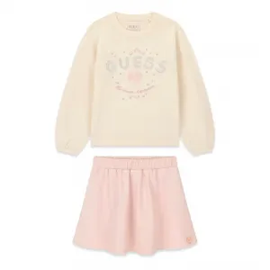 Детски комплект Guess от две части – фин пуловер с бляскаво сърце и кокетна пола