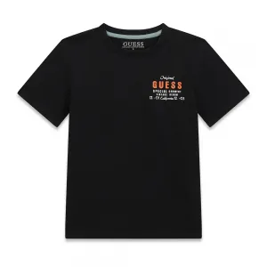 Черна тениска за момче с малък оранжев надпис Guess
