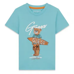 Тюркоазена тениска за мини момче с цветно мече отпред и бял надпис Guess